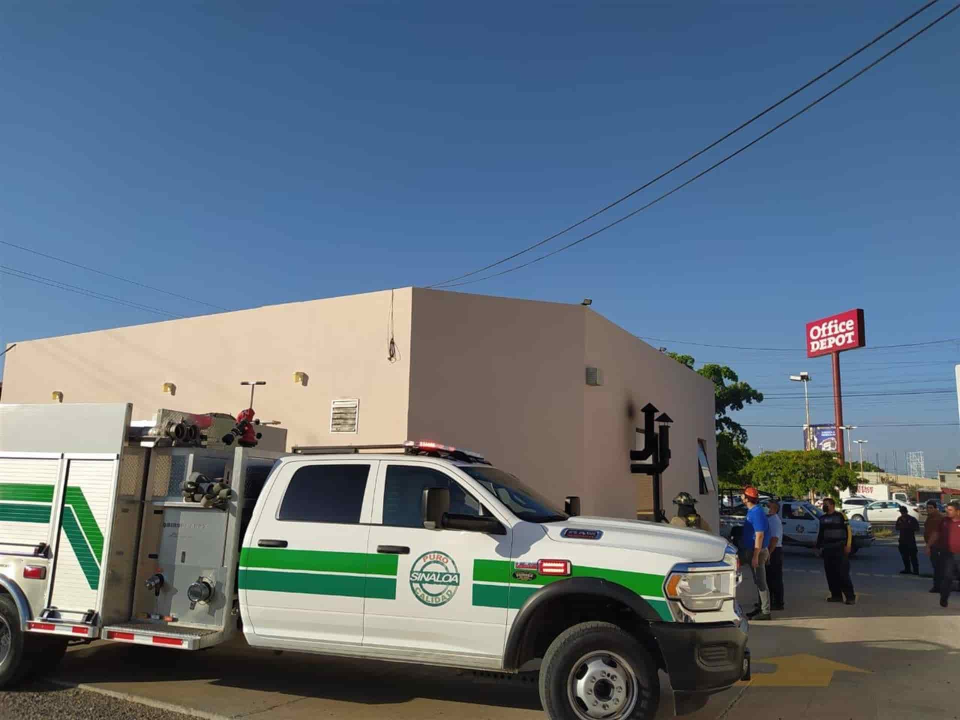 Se registra conato de incendio en cafetería de Los Mochis