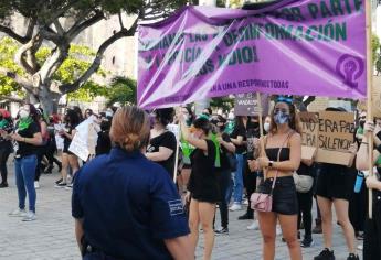 Hostigamiento y discriminación que vivimos el 28S no se debe de repetir: feministas