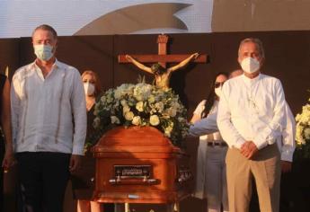 Rinden homenaje de cuerpo presente a alcalde de Salvador Alvarado