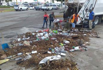 Concentran colectores más de 10 t de basura tras lluvias en Mazatlán