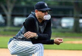 Steinbrenner, dueño de los Yanquis, asegura que Boone seguirá de piloto en 2021