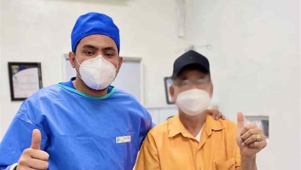 ¡Héroe con bata! Dr. Jacobo ha tratado a 200 pacientes de Covid-19 en Navolato