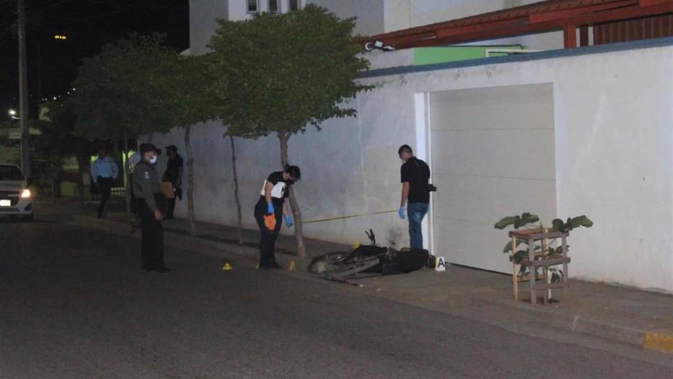 Asesinan a balazos a hombre en el fraccionamiento Mezquitillo, Culiacán