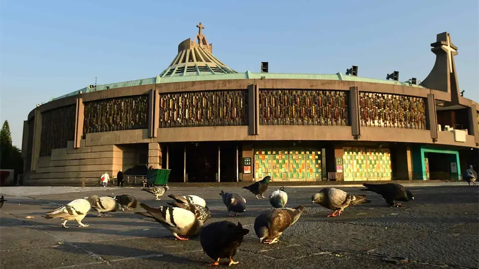 Fotografía de la explanada de la Basílica de Guadalupe en Ciudad de México (México). EFE/ Jorge Núñez/Archivo