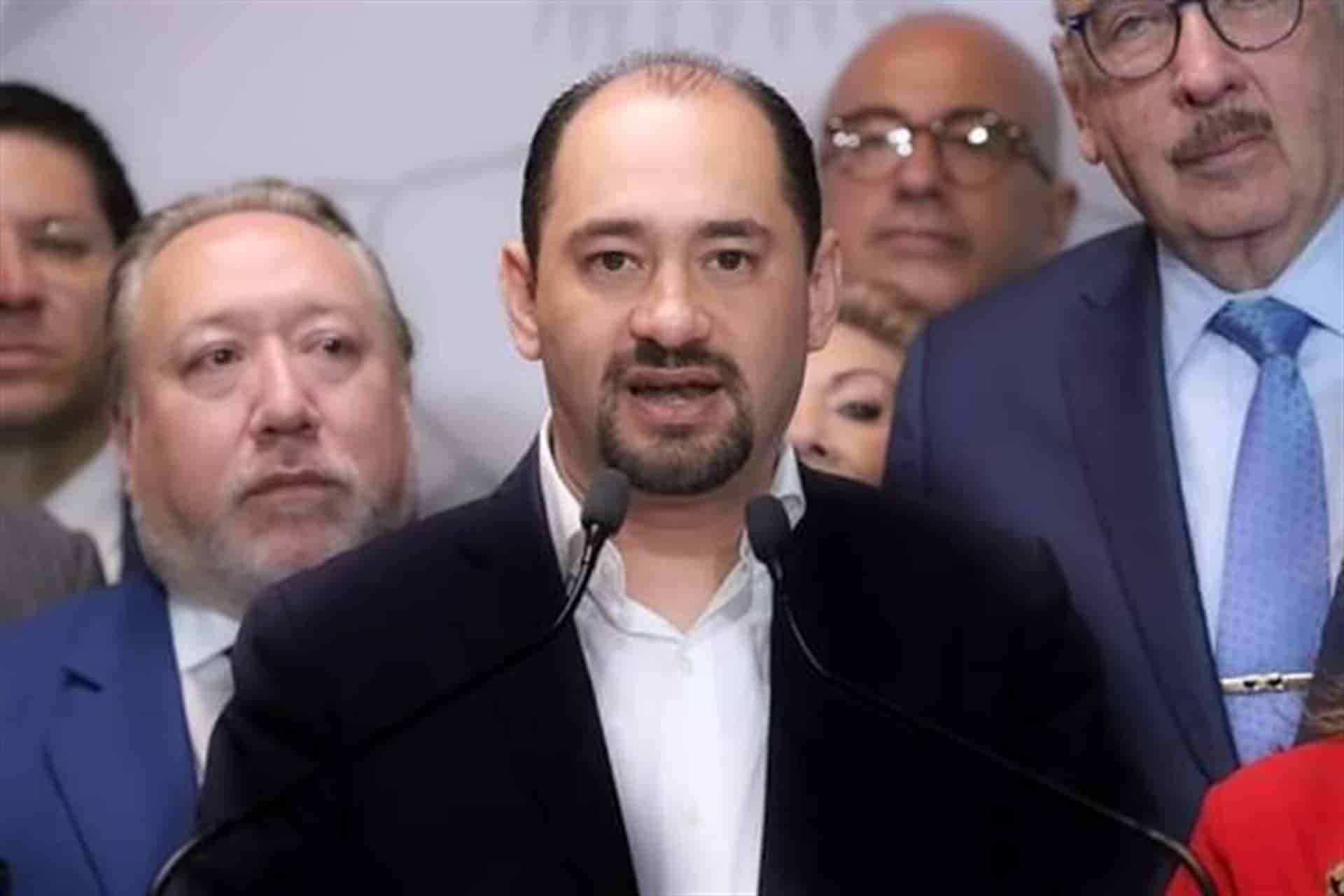 Dinero hay, pero el gobierno tiene las prioridades volteadas: Carlos Castaños