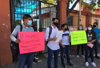 Exonera la UAS a los alumnos de Derecho tras manifestación