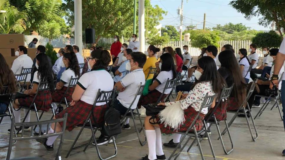 Estudiantes no sienten avances académicos con la educación en casa