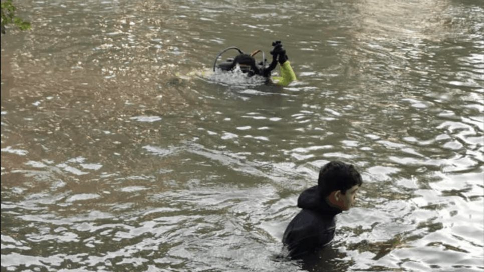 Muere hombre al salvar a una joven y un niño en el río Sinaloa