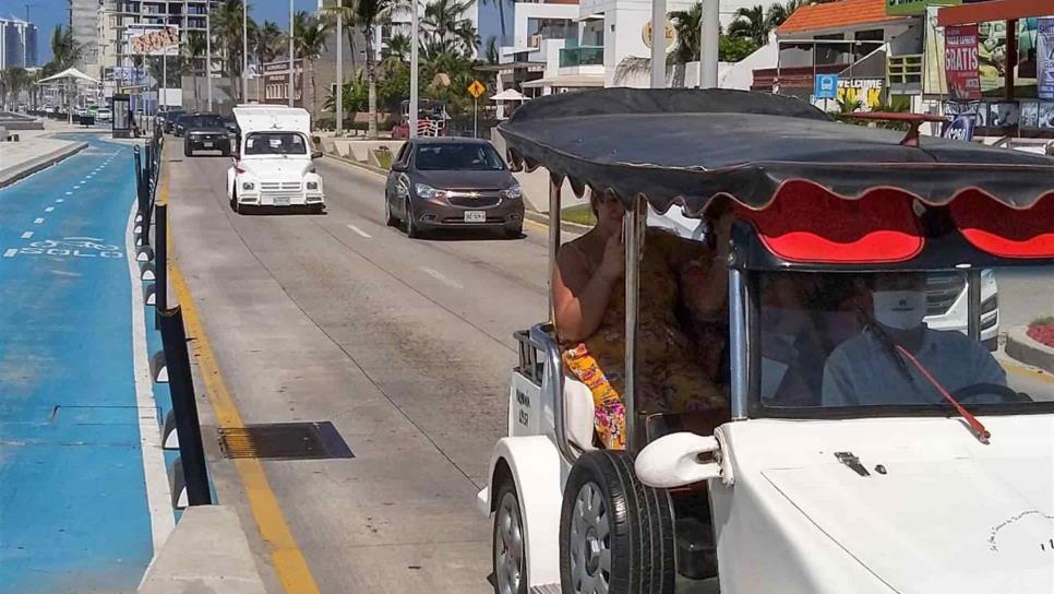 Las «pulmonías», el transporte único y popular, de Mazatlán para el mundo