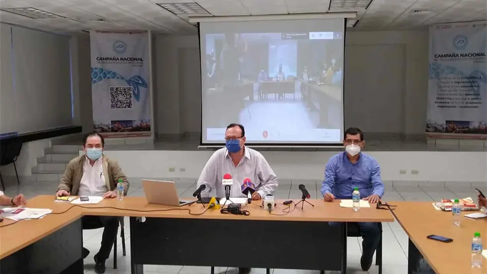 Invitan a pescadores a regularizarse ante la Conapesca