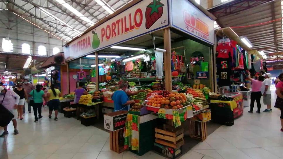 Ventas de hasta un 70 % registran locatarios del mercado de la Juárez en Mazatlán