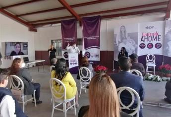 Con Escucharte Ahome entrega aparatos auditivos a personas de escasos recursos