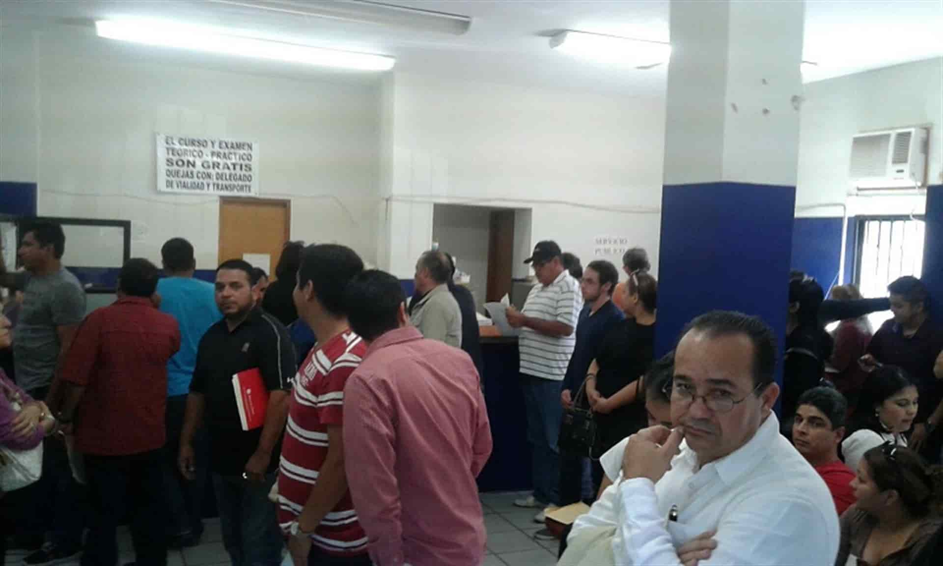 Incrementan trámites para renovar licencias de manejo en Mazatlán