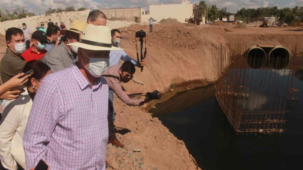 Quirino supervisa trabajos del Dren San Joachín en Guasave