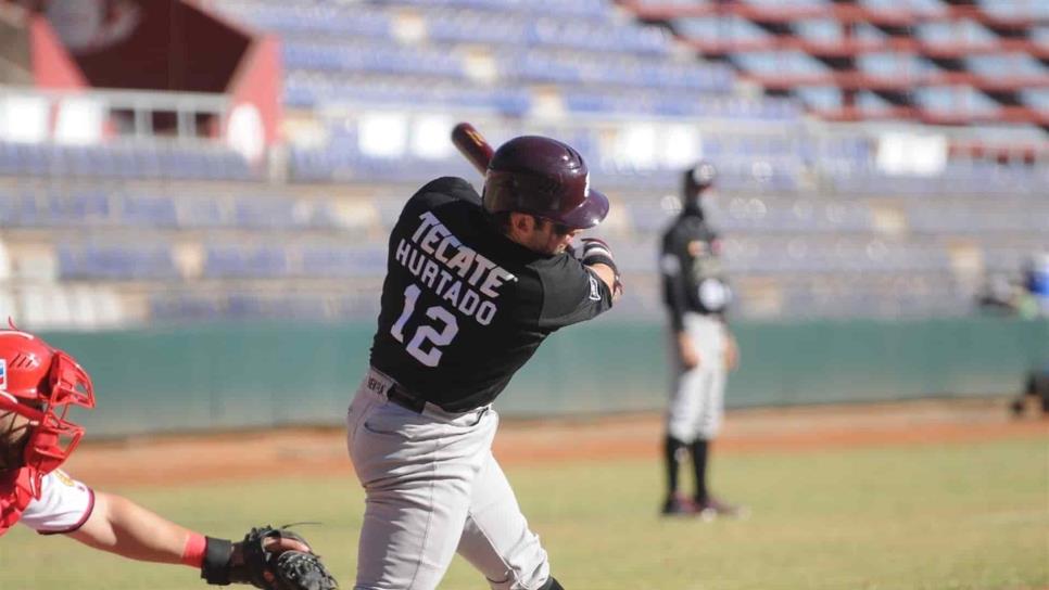 Mayos blanquea a Tomateros