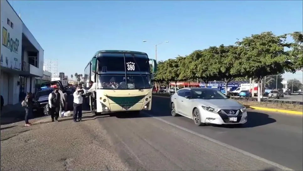 Muere bebé en un autobús, la llevaban a Culiacán al médico