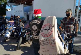 Bikers de Motoclub Mazatlán entregan regalos a niñas del Orfanatorio Mazatlán
