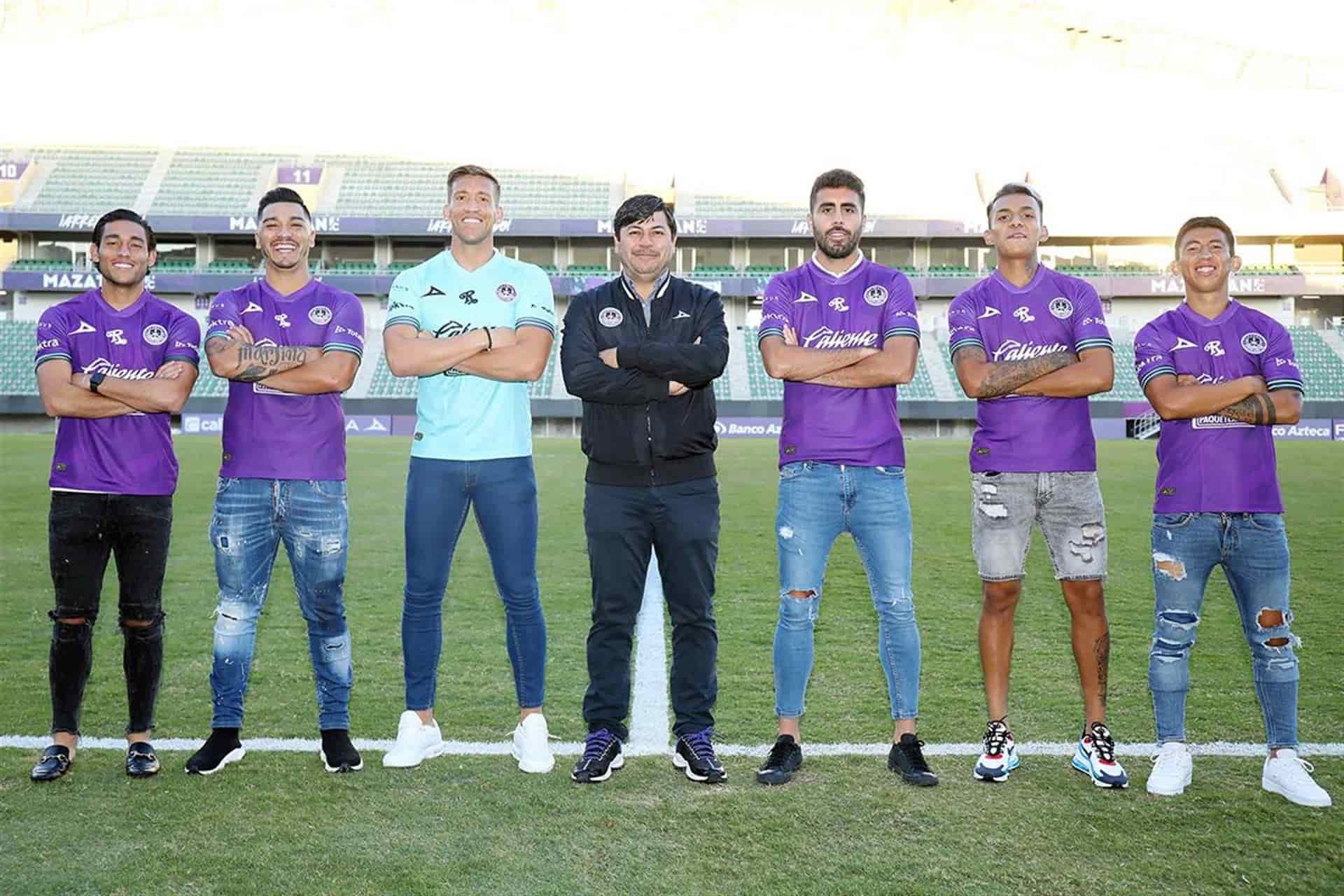 Presenta Mazatlán FC nuevos refuerzos