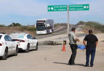 Conductor de camión de volteo arrolla y mata a motociclista en Mazatlán
