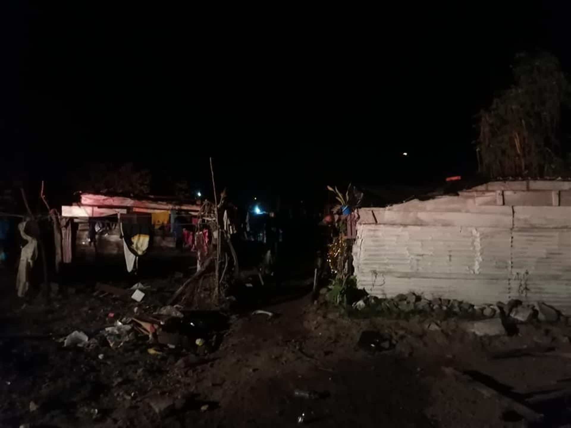 Se incendia casa de madera en Topolobampo