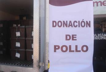 Distribuye Ayuntamiento de Ahome 630 pollos crudos a familias pobres