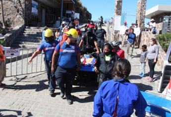 Pareja de estadunidense sufre caía cuando subían al faro de Mazatlán