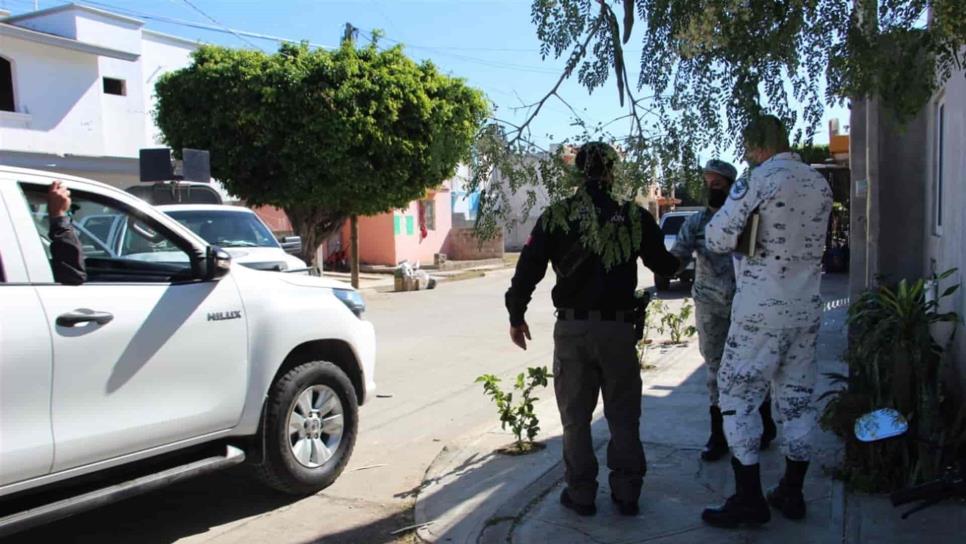 Autoridades federales aseguran inmueble utilizado para la presunta venta de huachicol