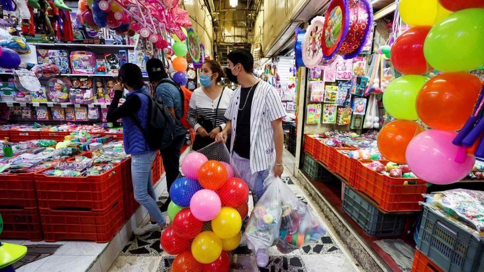 Compras del Día de Reyes caen en México cerca del 50 % por la pandemia