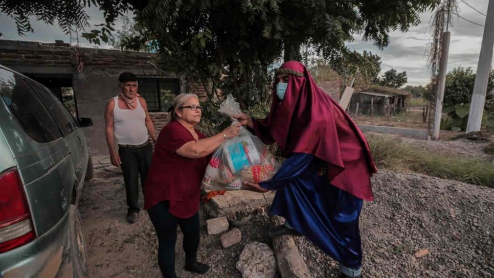 Niños de bajos recursos disfrutan Día de Reyes en Guasave