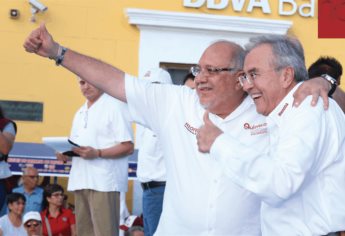 Rocha Moya y El Químico Benítez se reúnen en Mazatlán