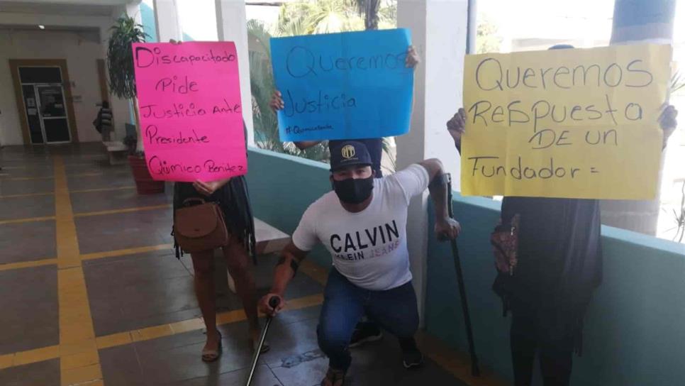 Despiden a empleado con discapacidad del Ayuntamiento de Mazatlán