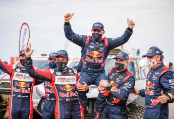Peterhansel gana su 14º Dakar; Carlos Sainz la última etapa