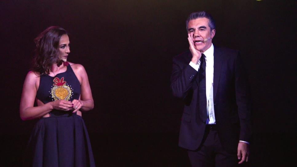 Consuelo Duval y Adrían Uribe reviven el amor con la obra En pareja de dos