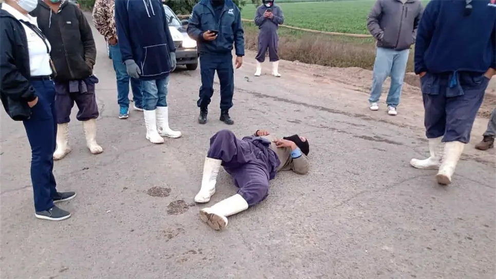 Conductor embiste a motociclista en Guasave