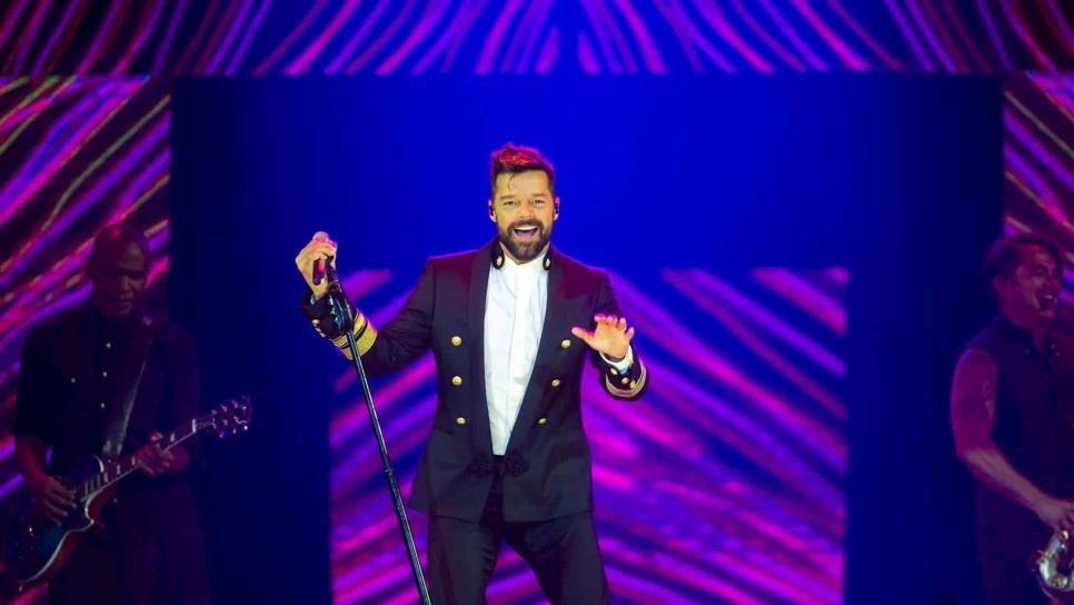 Ricky Martin estrena barba rubia