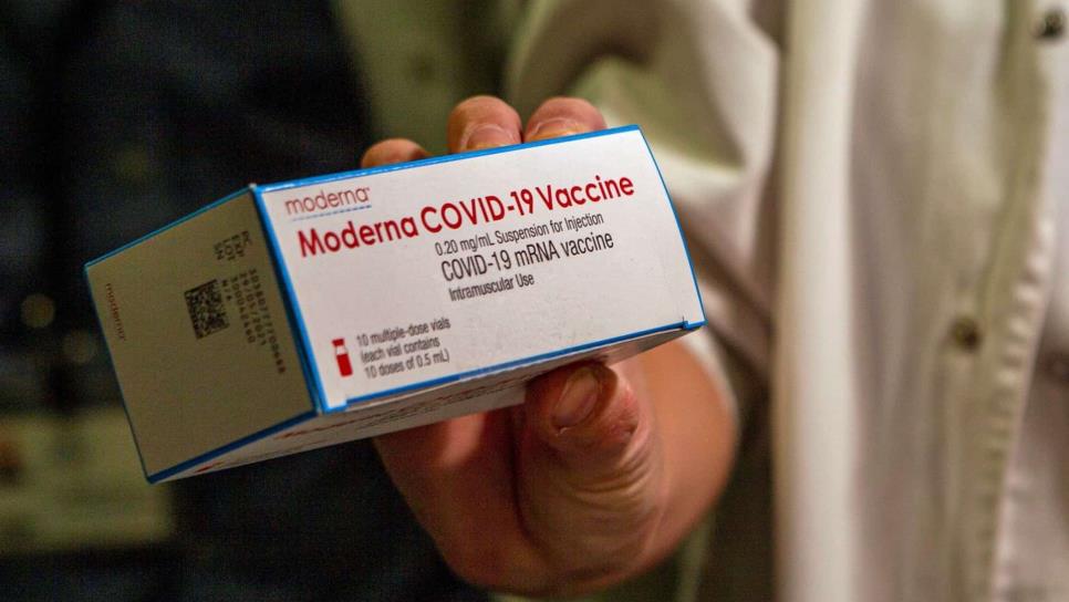 Vacuna de Moderna protege contra las variantes británica y sudafricana