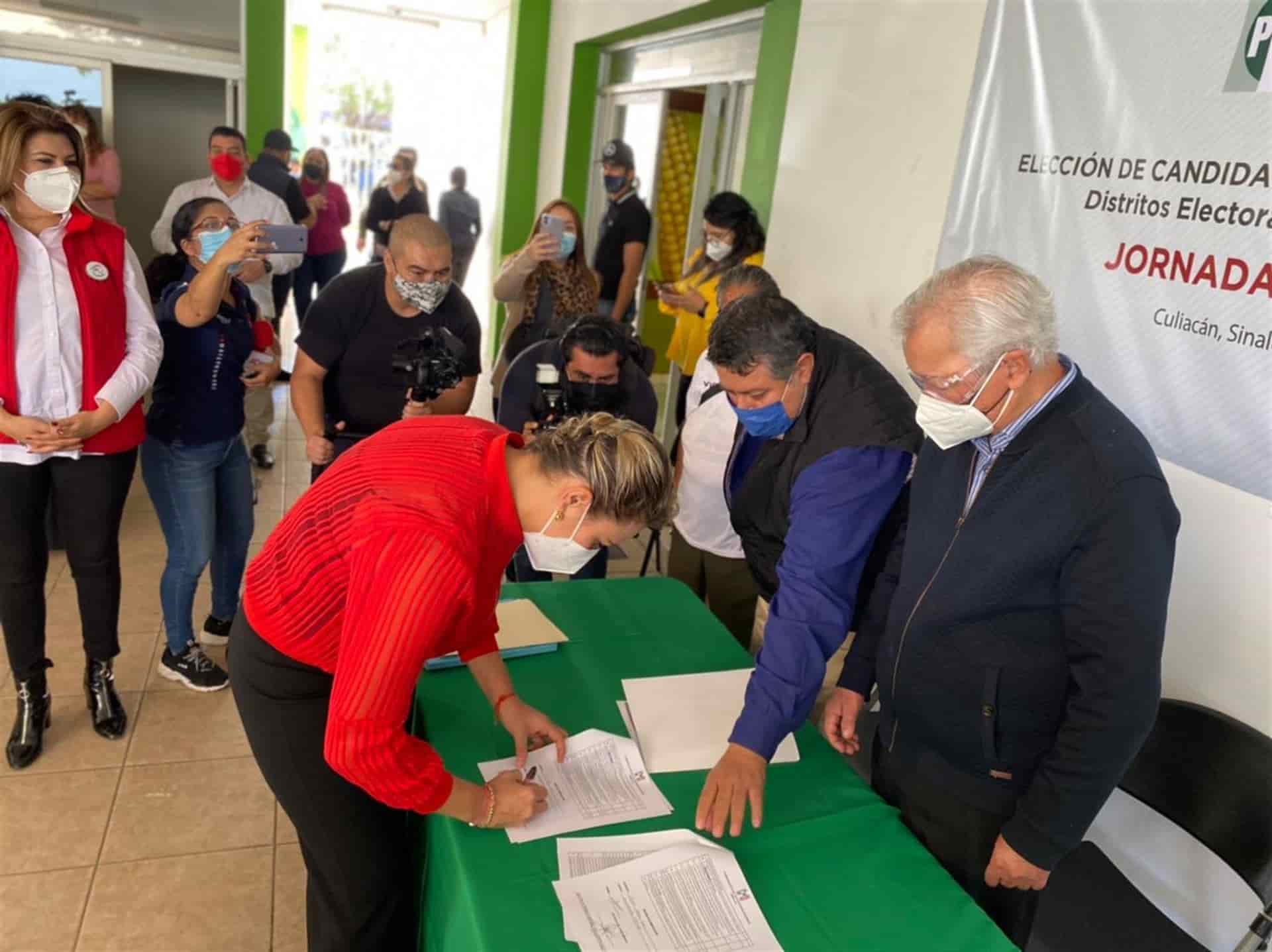 PRI concluye registros a precandidatos a diputados locales