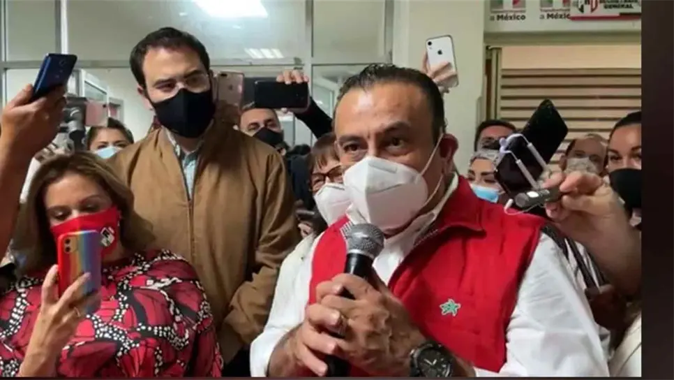 Se registra Marcos Osuna para contender por candidatura a alcaldía de Ahome