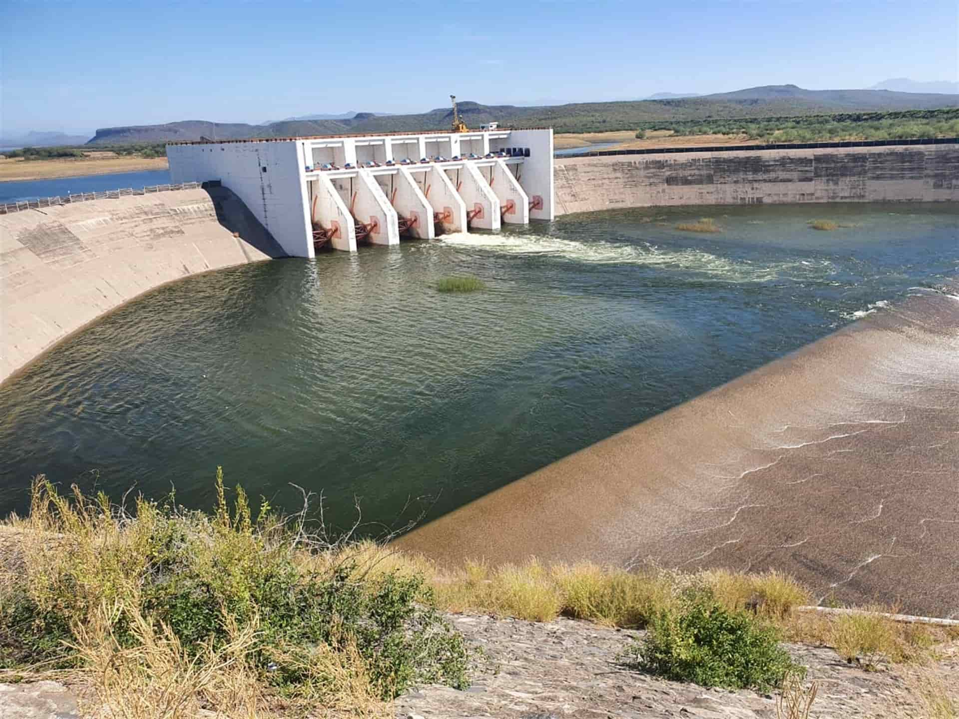 Conagua da mantenimiento preventivo a las presas de Sinaloa