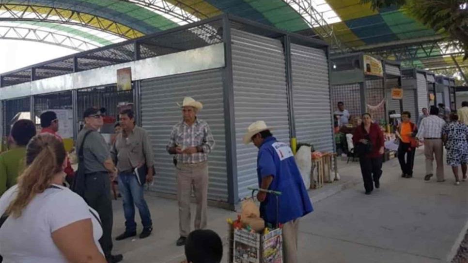 Piden locatarios del Mercado Zona 030 rapidez en obras de la Zaragoza