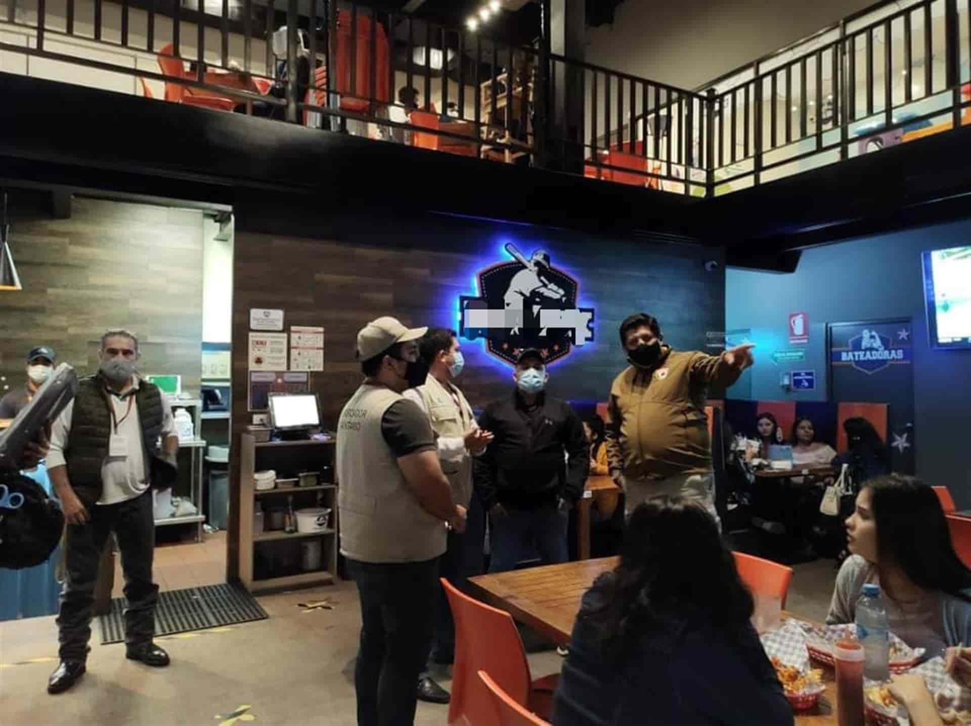 La gente no quiere sacrificar reuniones y fiestas ante la alza de contagios Covid: PC