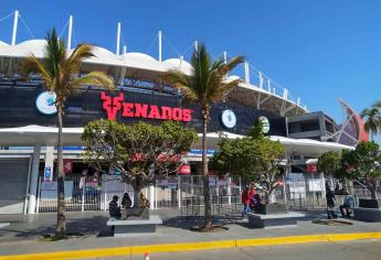 Familia Toledo busca amparo para no regresar estadio de beisbol al Ayuntamiento