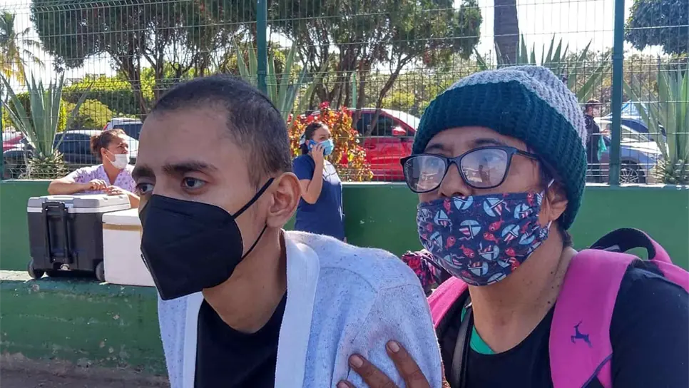 Santiago Efraín tiene cáncer avanzado pero el IMSS no le da tratamiento