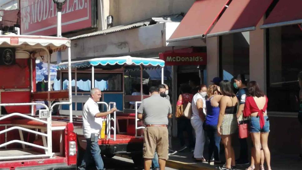 Afecta a residentes extranjeros de Mazatlán restricciones de Canadá