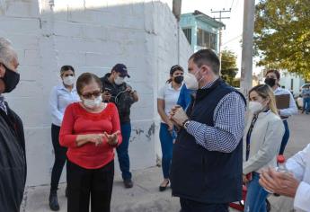 Encabeza Juan Fierro brigada médica y de servicios integrales en el Infonavit Macapule