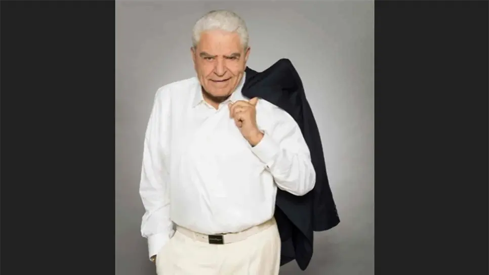 Don Francisco se transforma para encarar su nuevo reto profesional