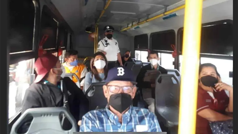 Para evitar conflictos, camioneros no acusan a pasajeros sin cubrebocas