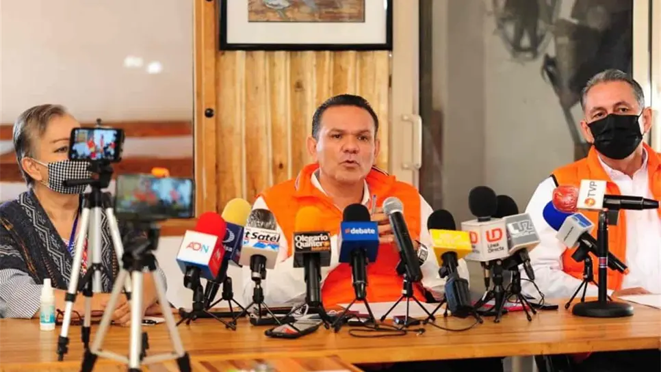 Negativa de AMLO a usar cubrebocas es una irresponsabilidad: Sergio Torres