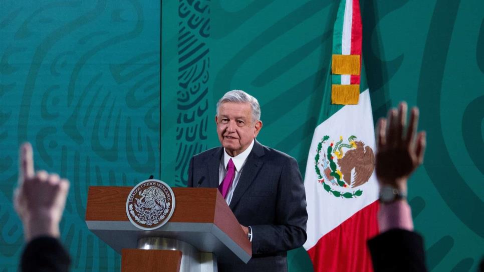 López Obrador rechaza regular redes sociales, pero pide terminar la censura