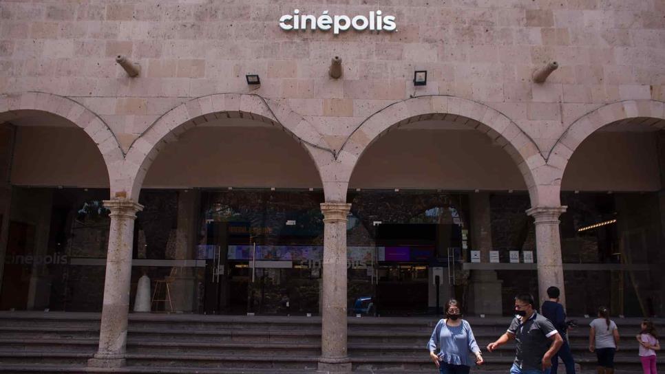 El 55 % de cines mexicanos están cerrados y con rumores de cierres definitivos